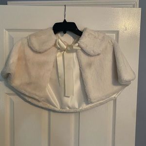 Sweet Kids fake fur cape